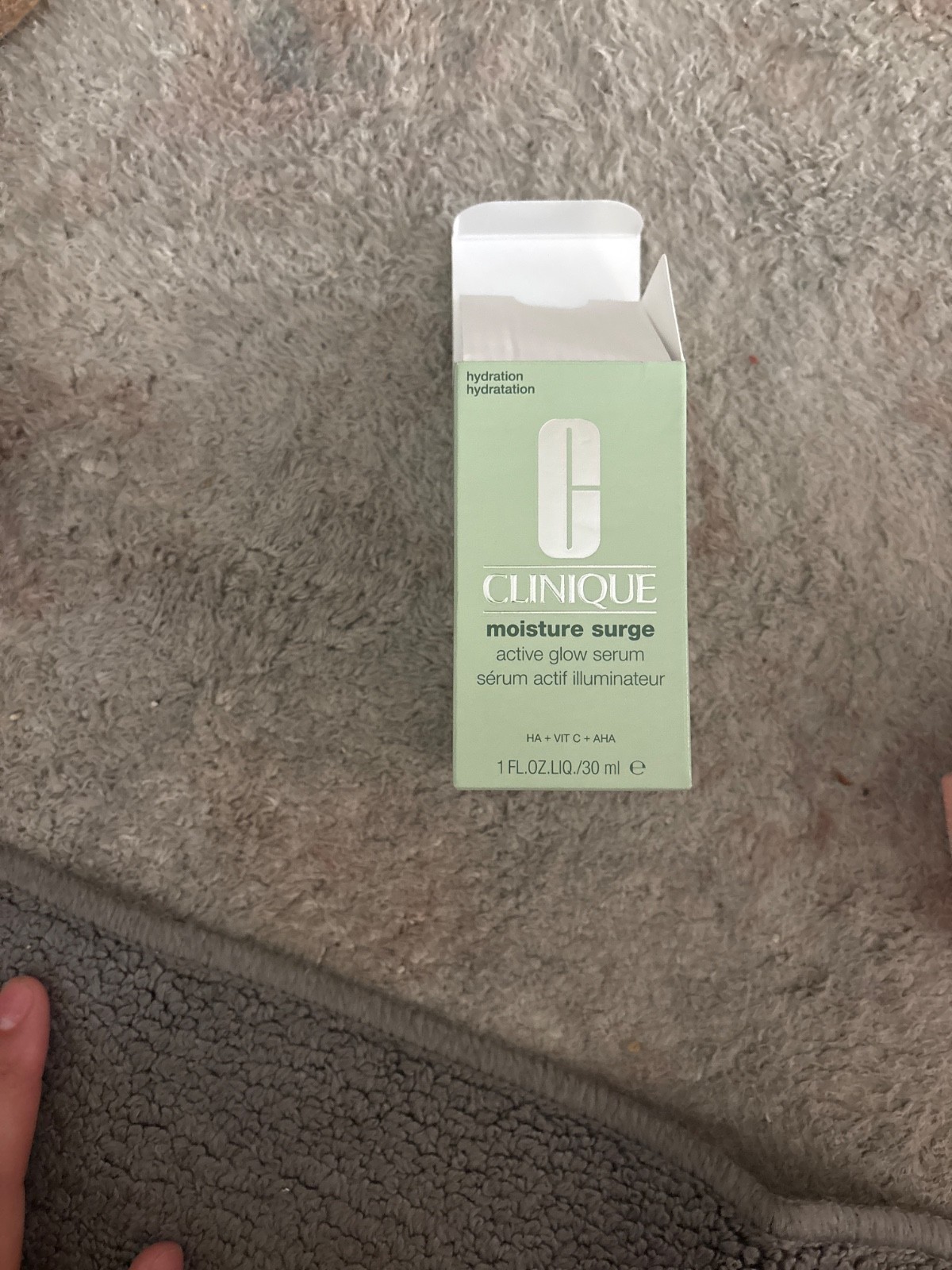 Clinique brand new in box moisture surge active glow serum 1fl.oz