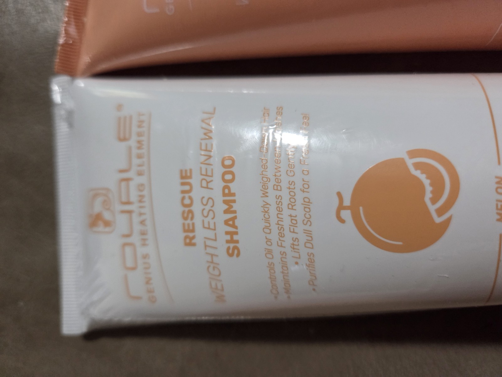 Royale Rescue Weightless Renewal Shampoo/Conditioner Set MSRP $300 Free Shipping