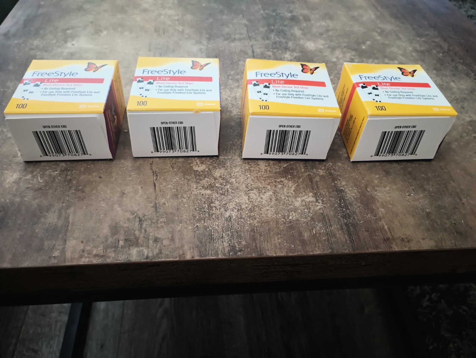 FreeStyle Lite Blood Glucose Test Strips 4x 100 Count, NIB EXP: 2027 11/30/2027