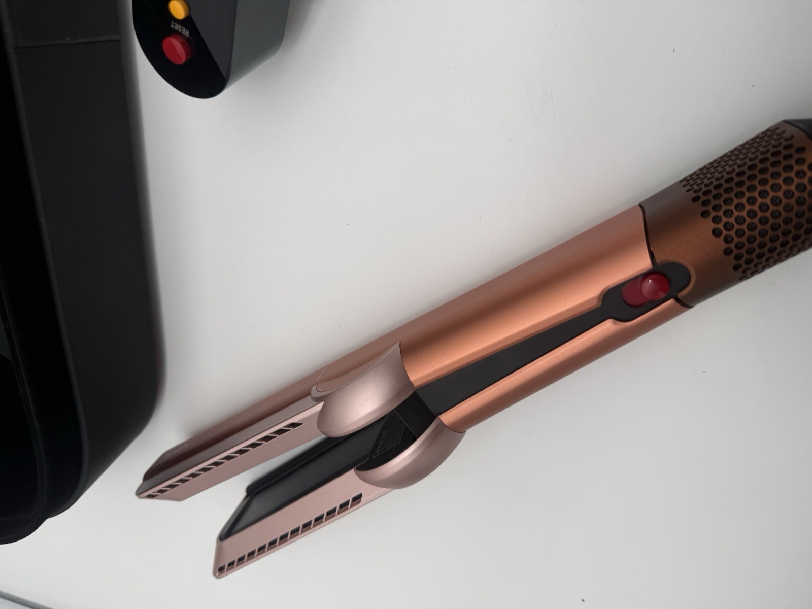 DYSON AIRSTRAIT Straightener Amber Silk Wet to Dry Hair Straightener