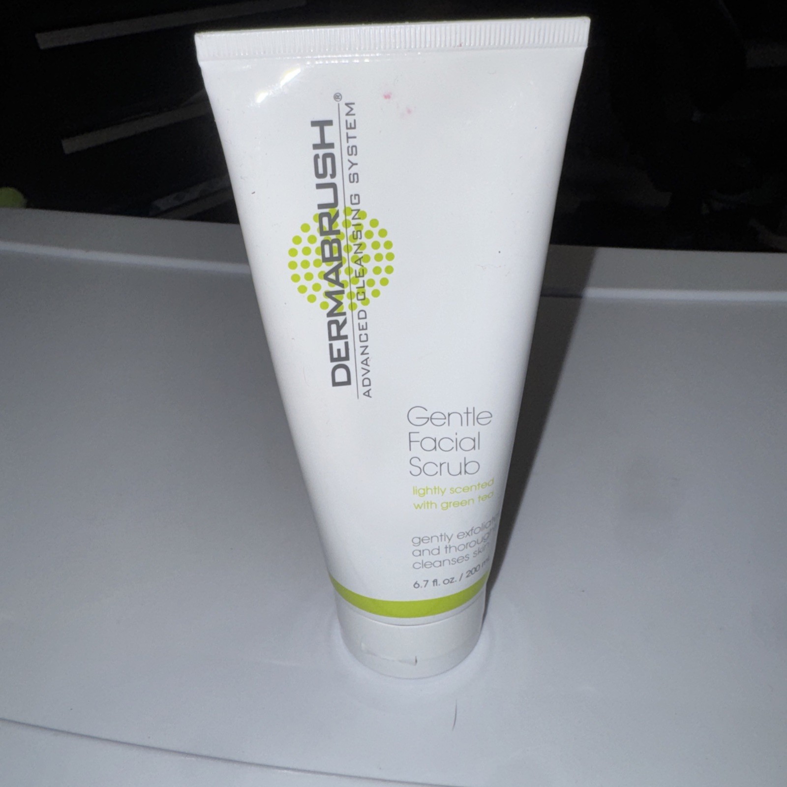 Dermabrush – Gentle Facial Scrub Lightly Scented With Green Tea PAO 24-Months