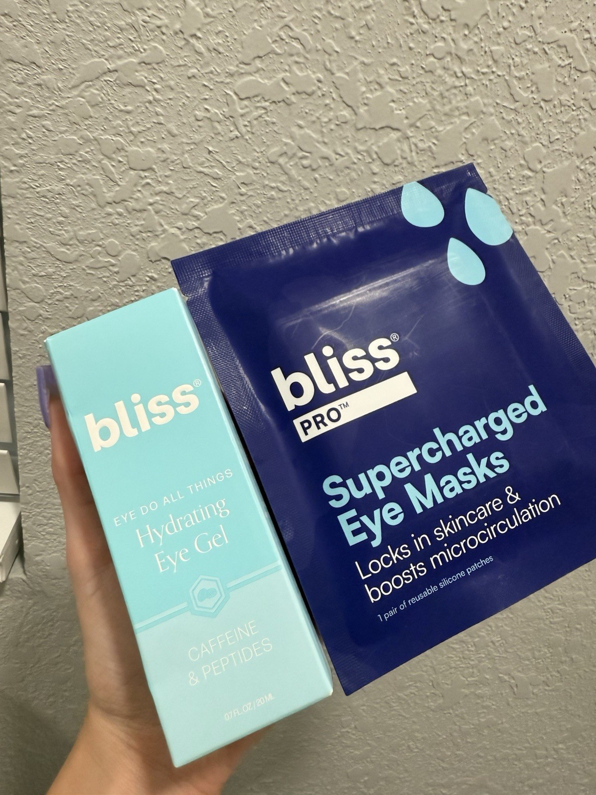 Bliss Eye Do All Things – Hydrating Eye Gel And Bliss Pro Supercharged Eye Masks