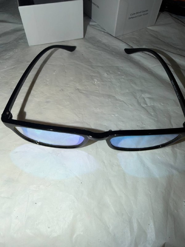 Color Blind Glasses for Red-Green Color Vision Deficiency, Indoor & Outdoor Use