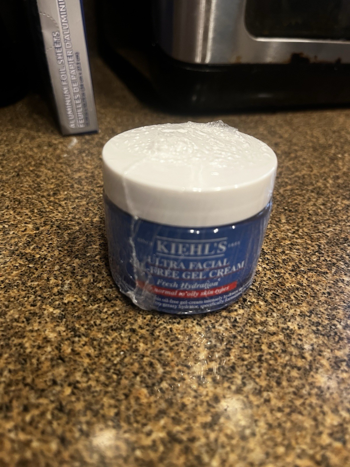 Kiehl’s Ultra Facial Oil-Free Gel Cream Moisturizer 1.7oz (50ml)