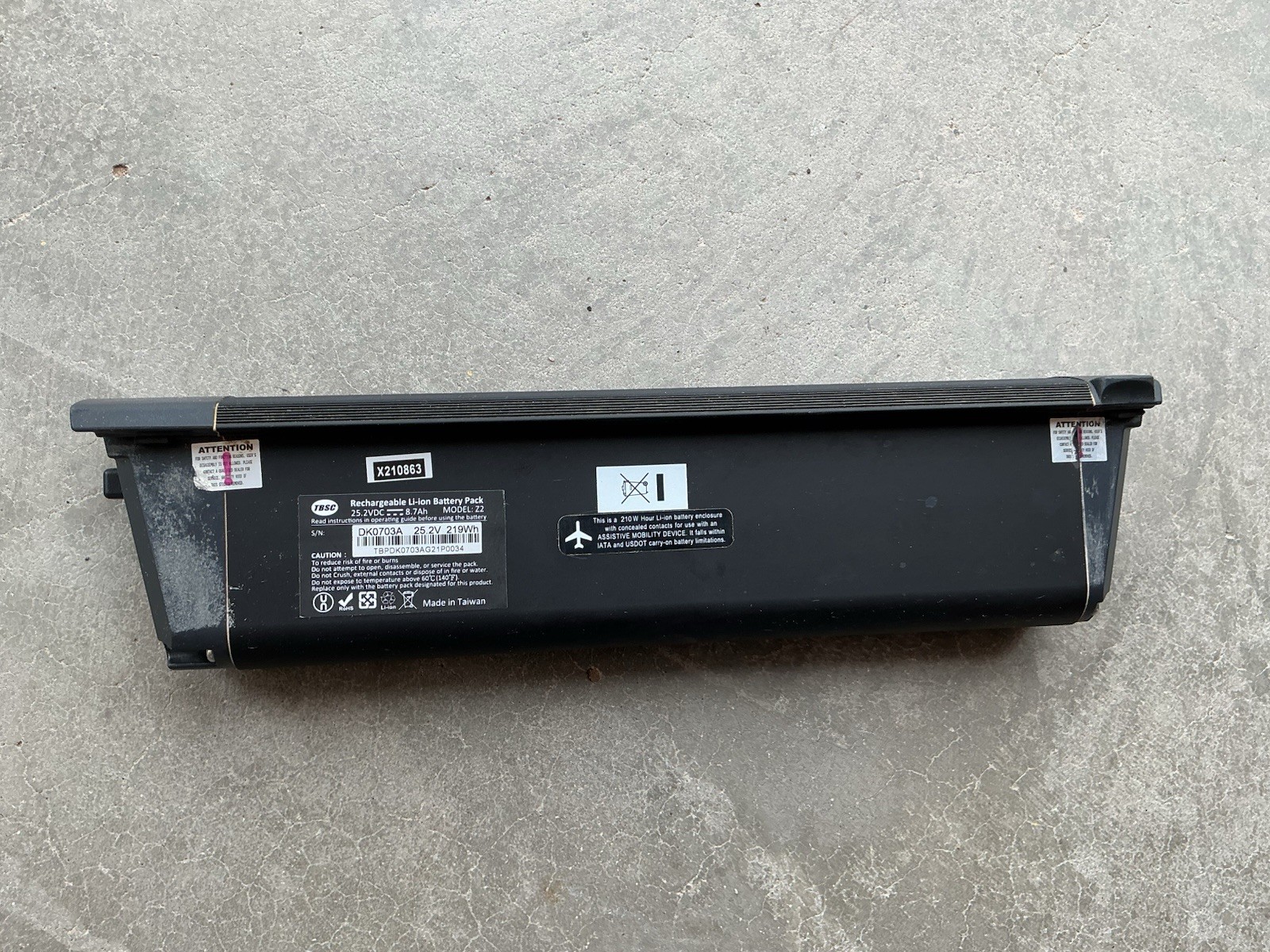 Journey Zoomer 24V 8.7A Battery. FAA Approved For Airline Use.
