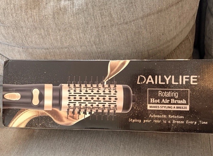 DAILYLIFE Rotating Hair Dryer Brush, Hot Air Brush, Spinning Blow Dryer Brush