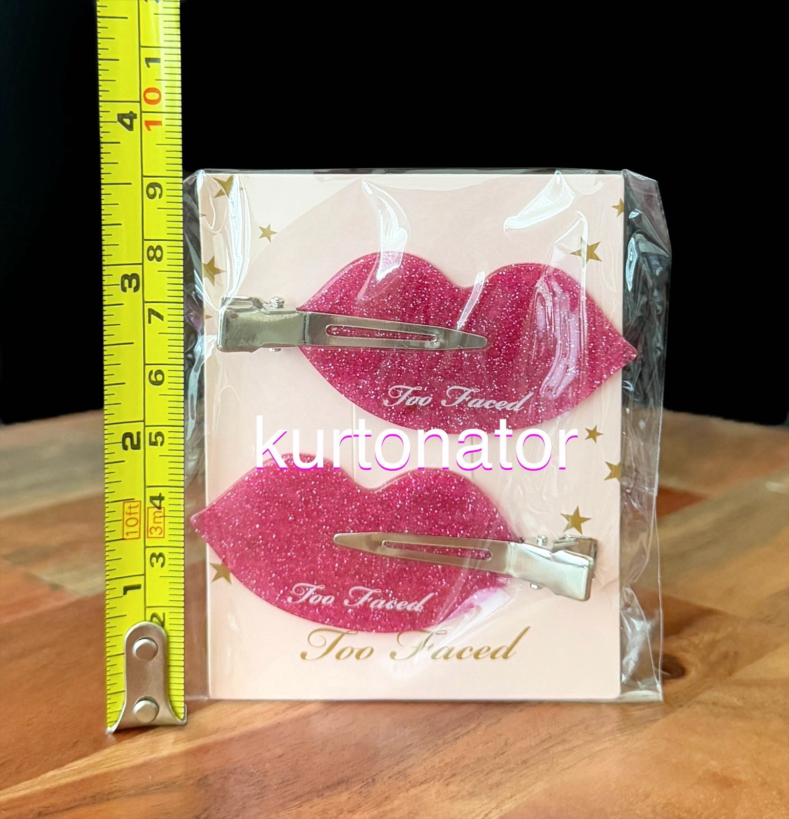 Too Faced Branded PINK & GLITTER Lip Shape Hair Clips 2-Pack NEW