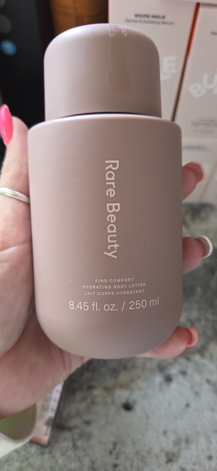 Rare Beauty Find Comfort Hydrating Body Lotion 8.45 fl oz / 250 mL