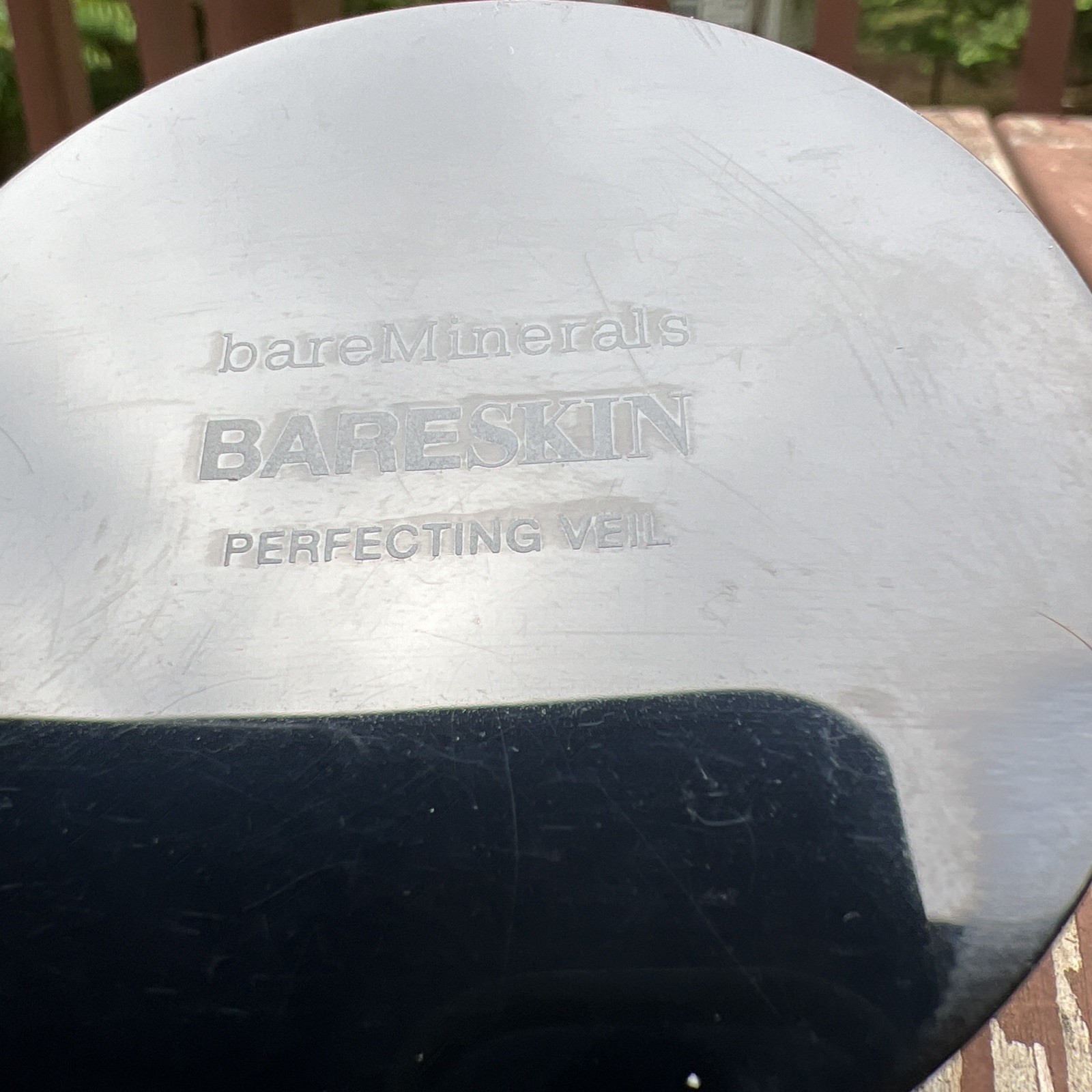 bareMinerals BareSkin Perfecting Veil LIGHT TO MEDIUM Made in USA, 12M| 9g/0.3oz