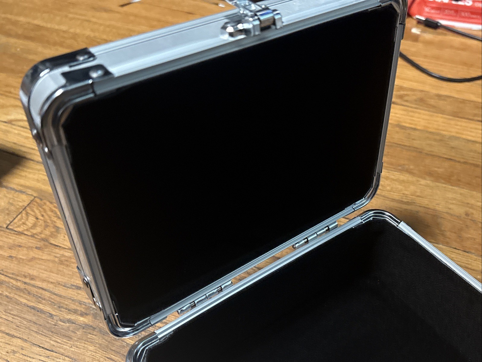 Medicine Safe Carry Case, 7.5×5.5×4 outside dimensions BRAND NEW FREE SHIPPING !