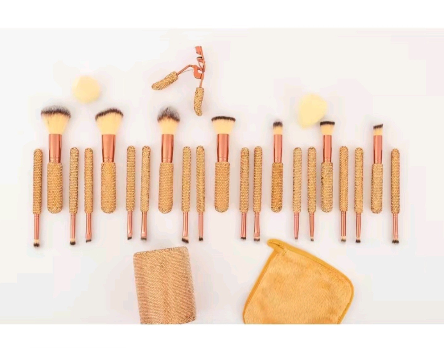 LIMITED EDITION GLITZ & GLAM 26 PIECE Gold/Rose Synthetic Brush Set