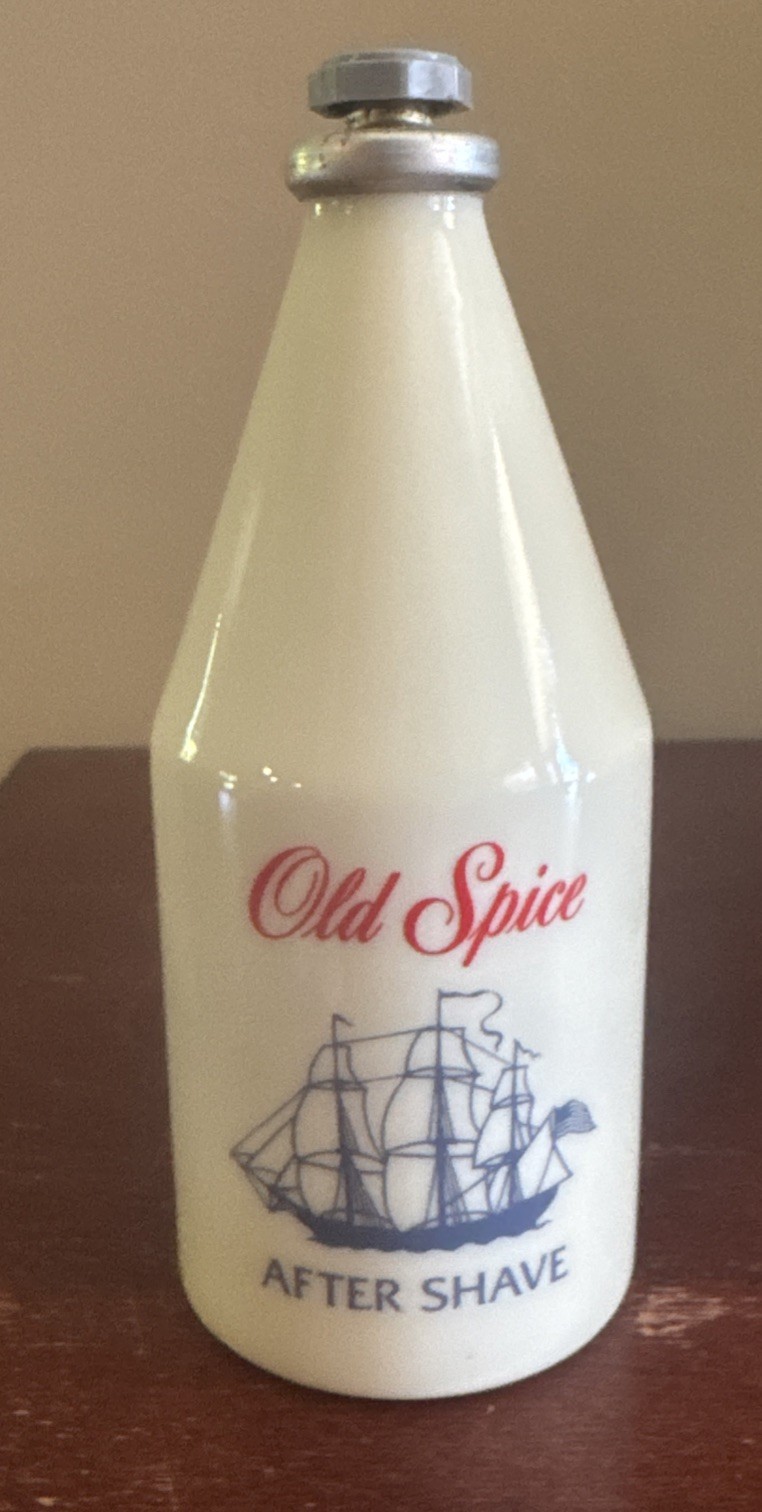 Vintage Old Spice After Shave 4-1/4 fl oz Glass Bottle Star Cap Shulton USA READ