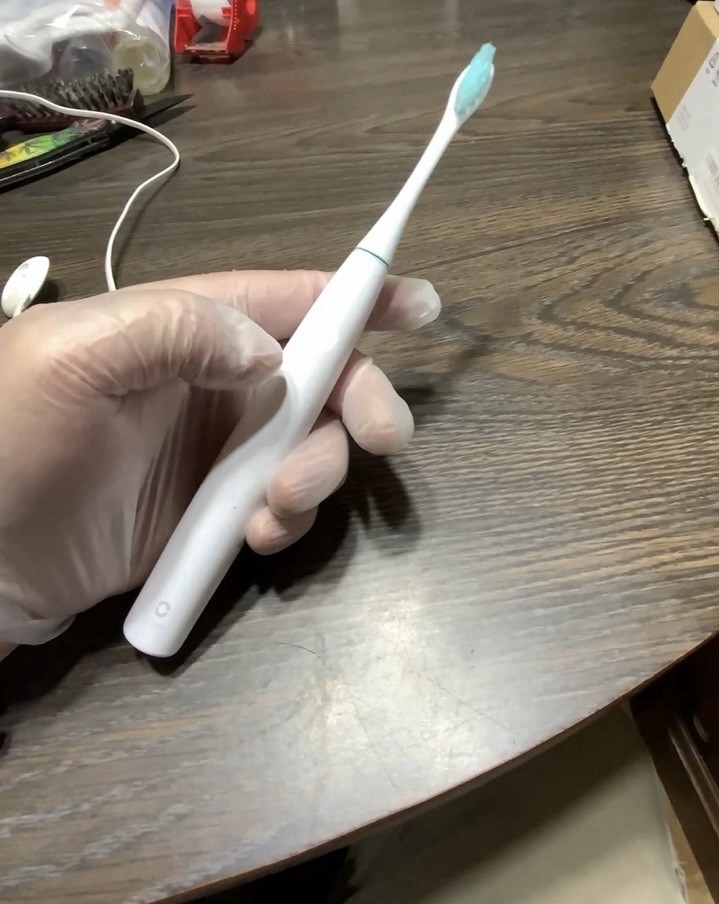 Oclean Wireless Portable Hand Held Electric Tooth Brush W/1 Brush Head White