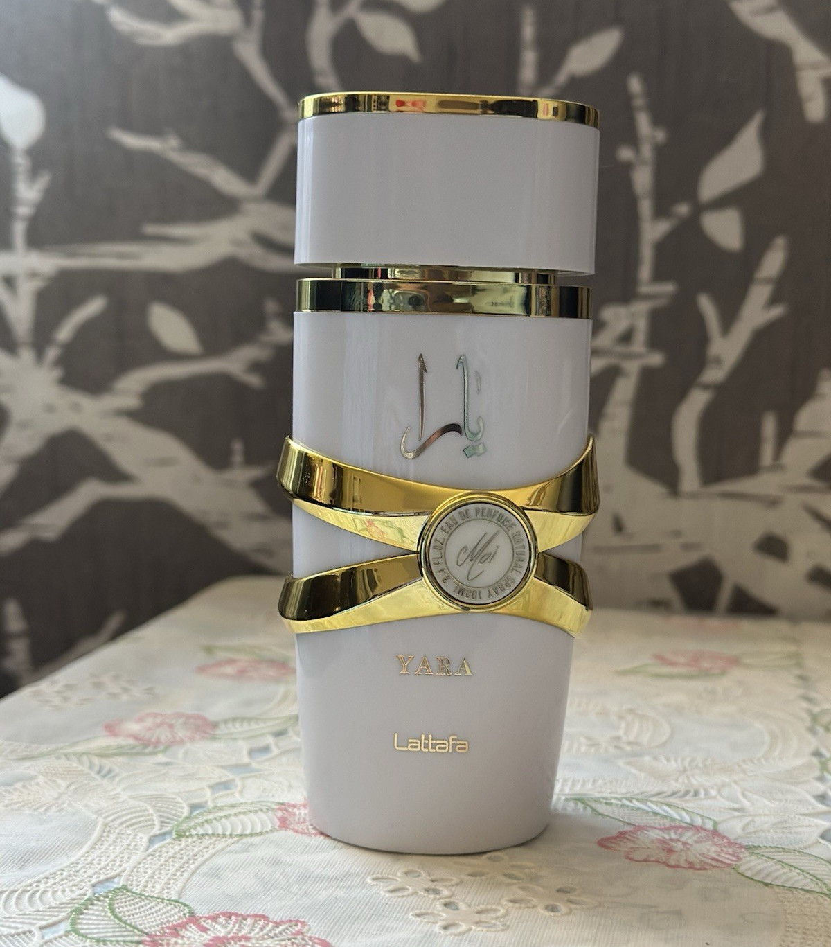 Lattafa Yara Moi Eau de Parfum Spray Perfume, Regular Size 3.4 fl oz