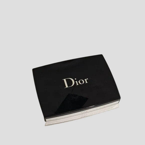 Christian Dior Forever NATURAL VELVET Compact Longue 2N NEUTRAL NIB New