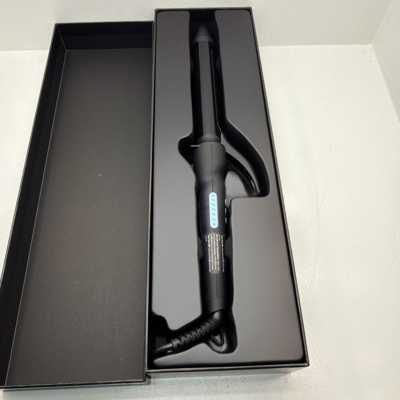 Bio Ionic 1.25 Inch Long Barrel Ceramic Curling Iron