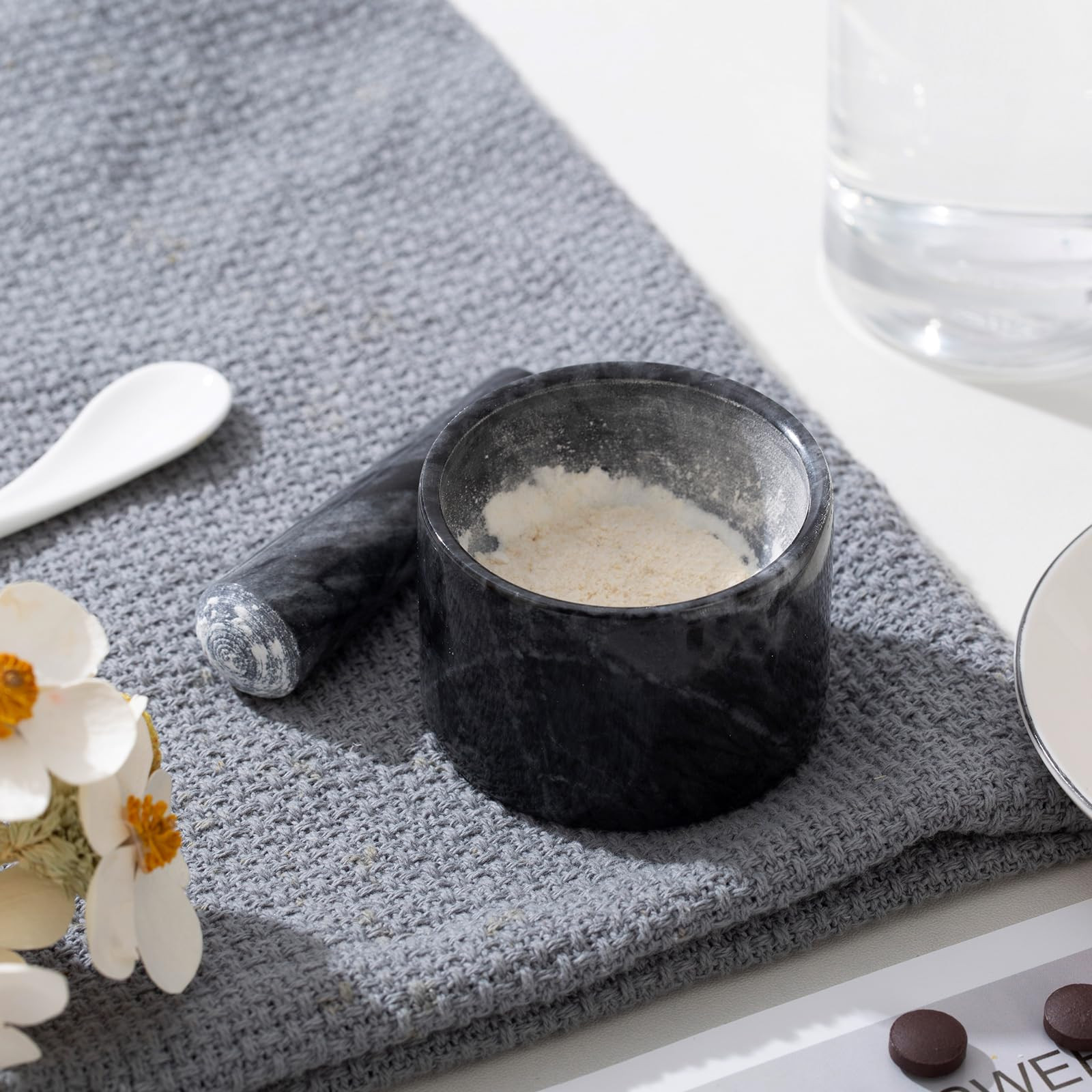 Pill Crusher Mini Marble and Pestle Set Pill Crusher Grinder Fine Powder New