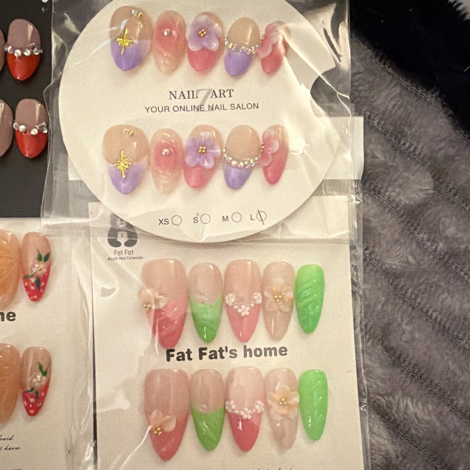 Fat Fat’s home Press-On Nails Long Almond 3D Floral Multicolor Shiny