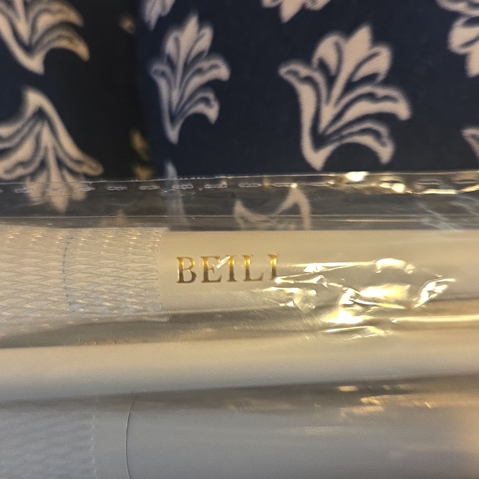 BEILI White Makeup Brush Set with Flat, Angled & Oval Brush Shapes
