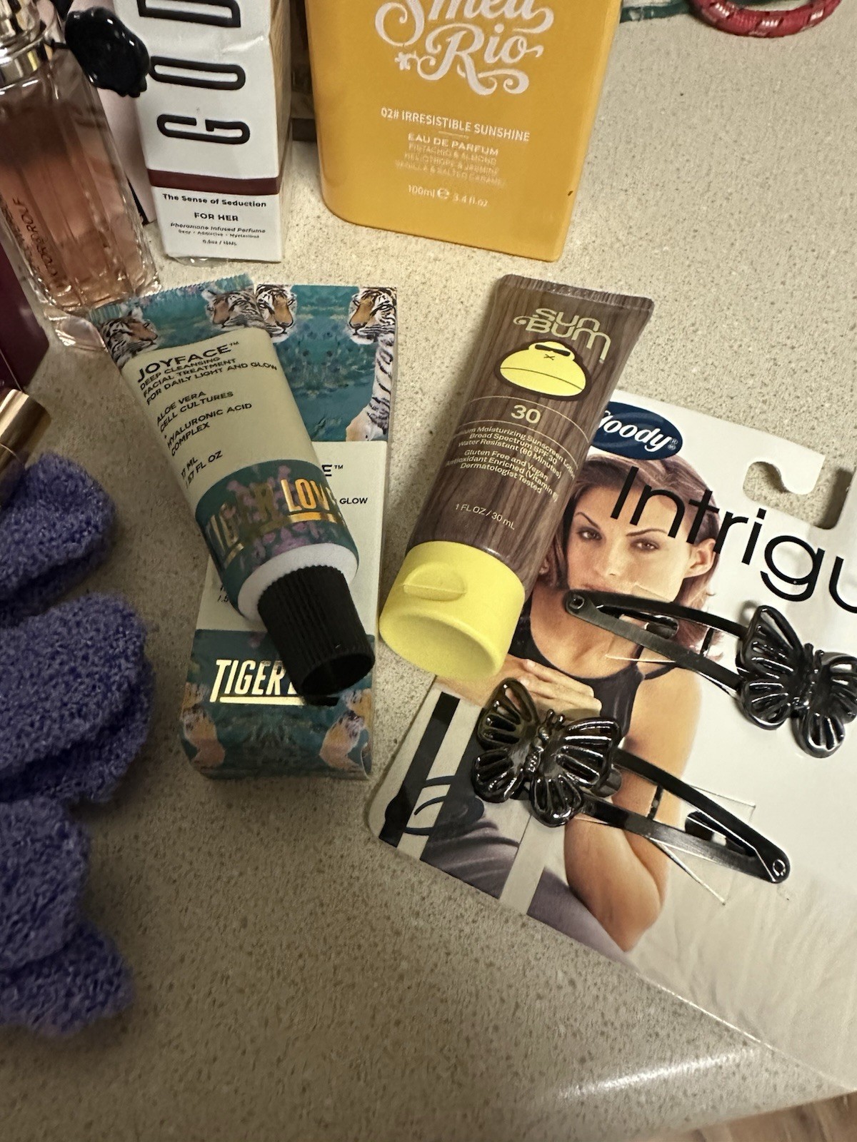 Mixed Brands Travel Size Bath & Body Lot Bag Dove Degree + Flowerbomb Rose
