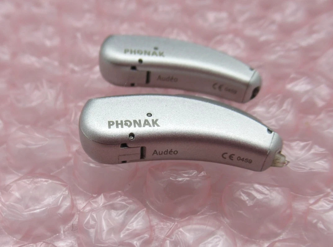 PAIR Phonak Audeo B70 312 Hearing Aids Silver 312 Battery *Factory Refurbished*
