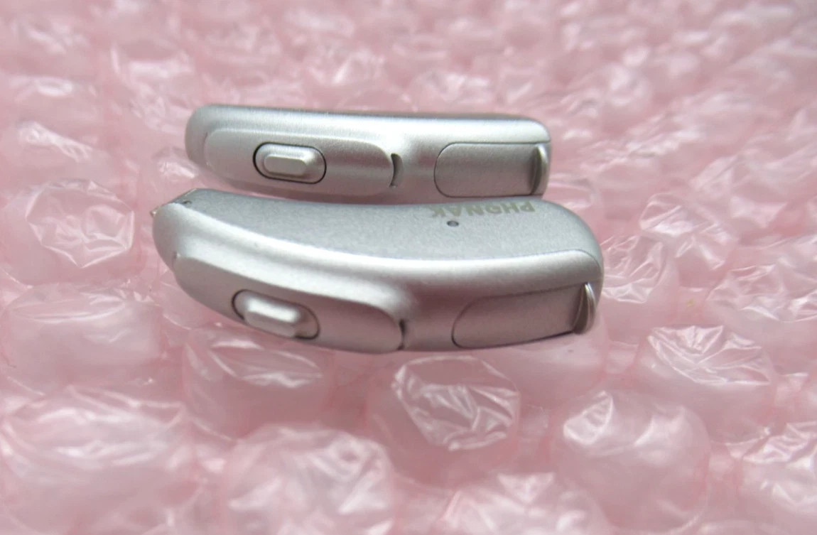 PAIR Phonak Audeo B70 312 Hearing Aids Silver 312 Battery *Factory Refurbished*