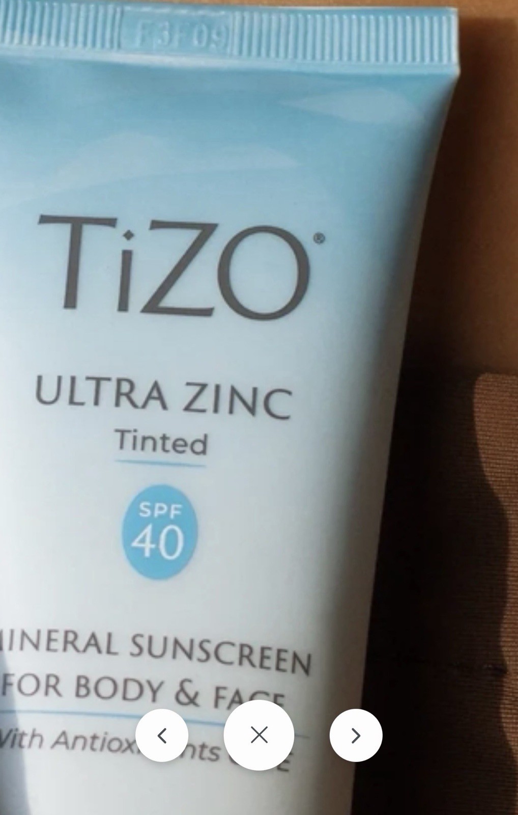 TIZO Ultra Zinc Body & Face Tinted SPF 40 Sunscreen 3.5fl. oz- FRESH- BRAND NEW.