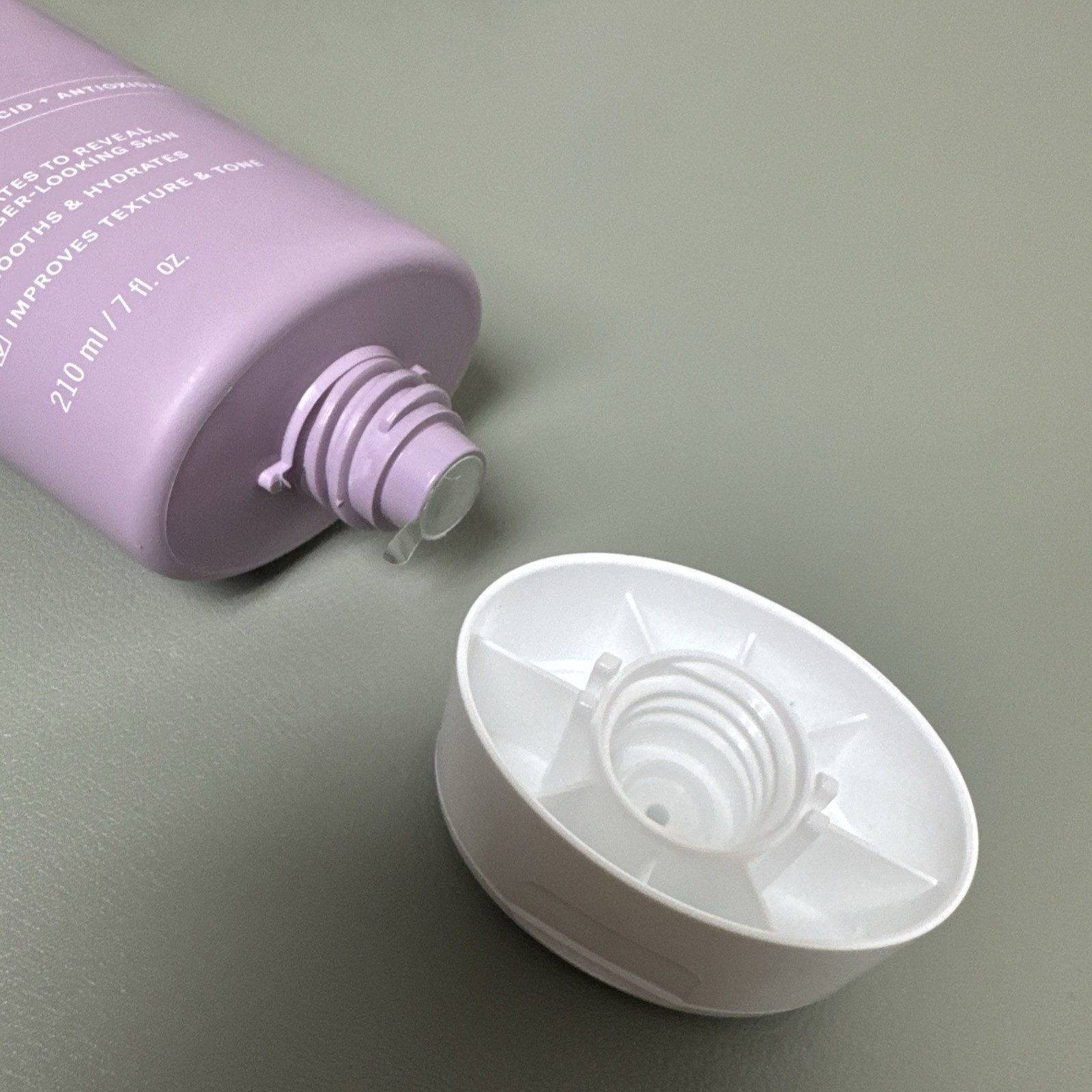 Paula’s Choice Skin Revealing Body Lotion 10% AHA, 7 fl oz (210mL)