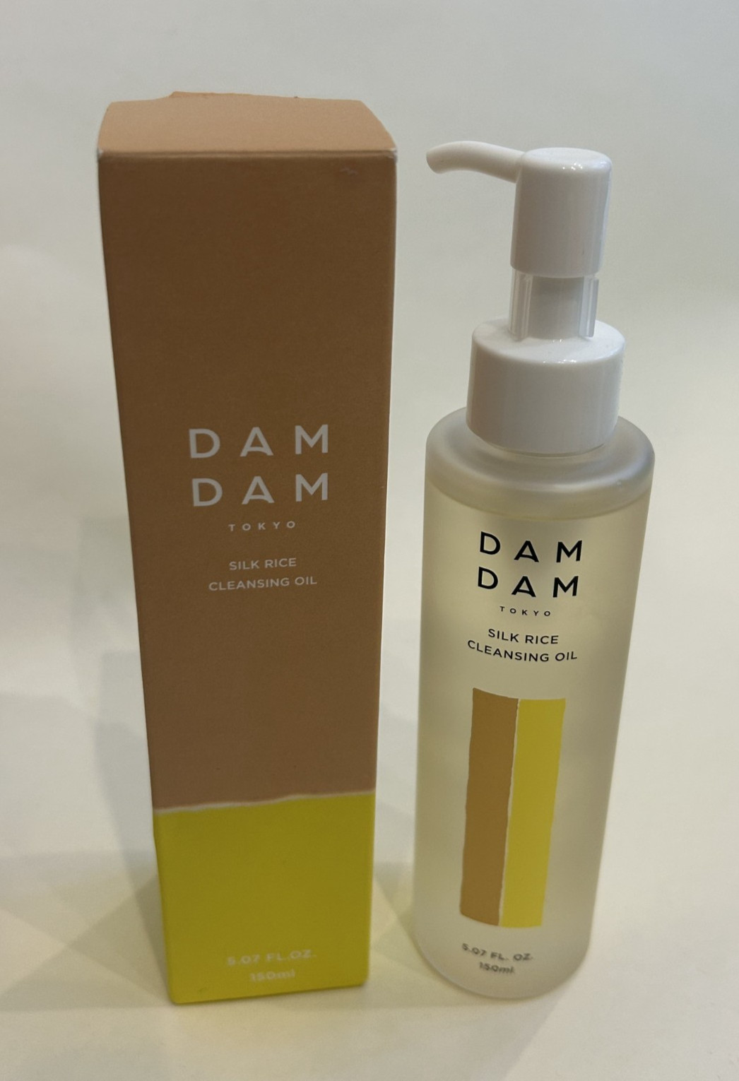 DAM DAM Tokyo Silk Rice Cleansing Oil 150ml – New in Box