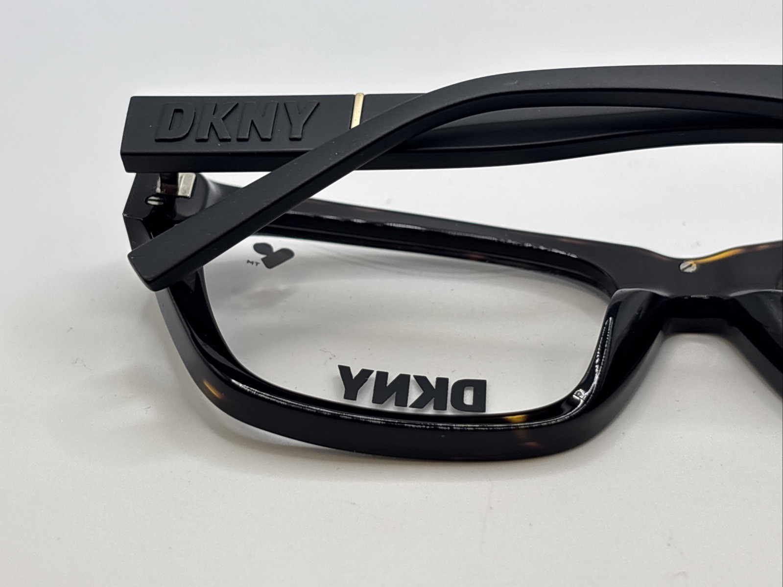 DKNY DK5063 237 54/18 M 140 Women’s Full Rim Tortoise/Gold Eyeglass Frames