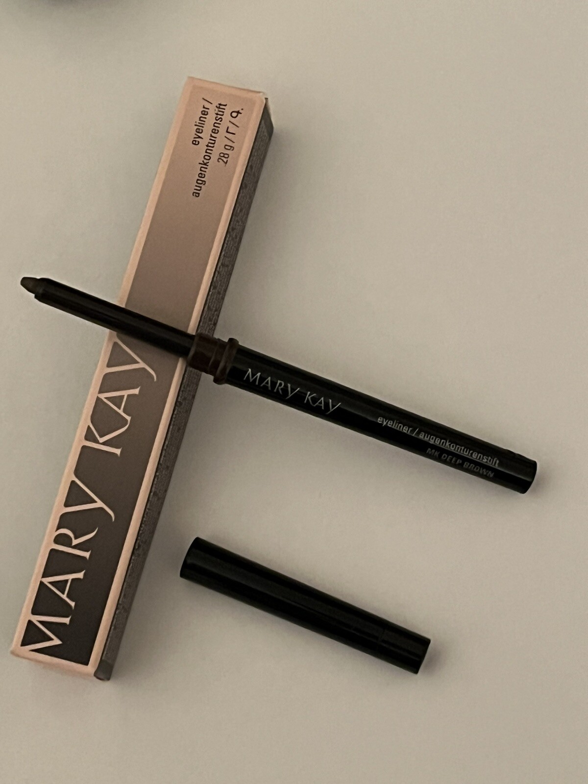 Mary Kay Eyeliner DEEP BROWN. Exp.05/2026.