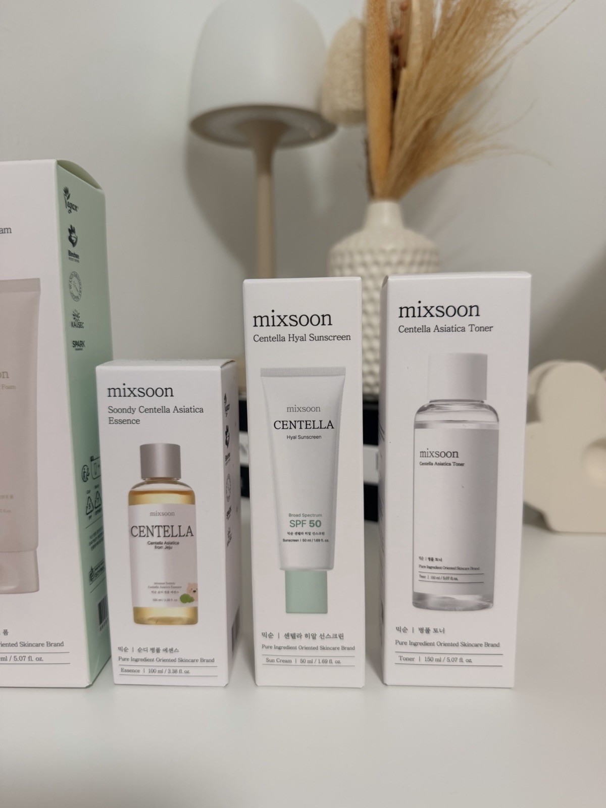 mixsoon Centella Face Set Cleanser Essence Toner Sunscreen BUNDLE (4pcs)