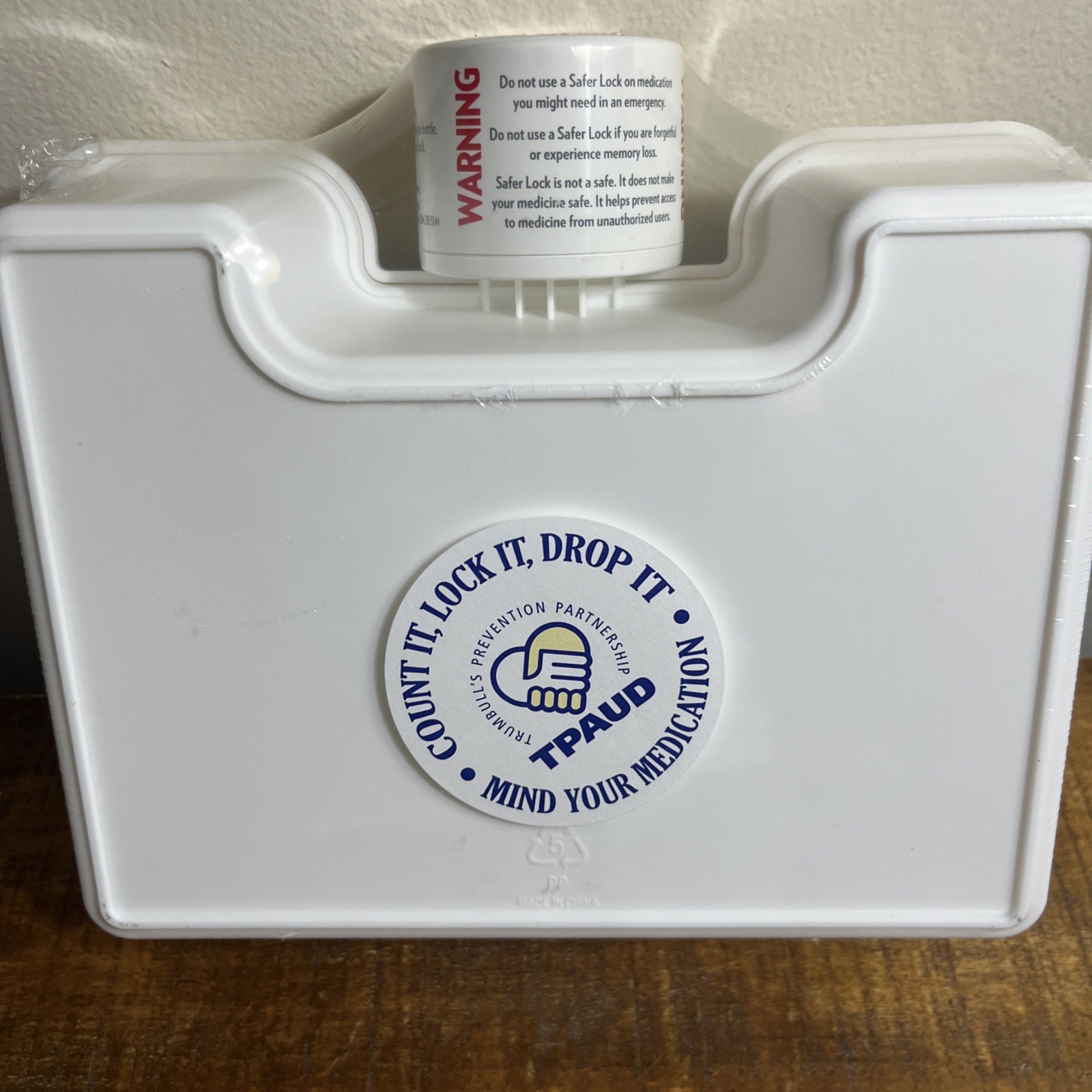 PORTABLE BLACK SAFER LOCK 4 DIGIT COMBINATION RX MEDICINE TRAVEL LOCK BOX
