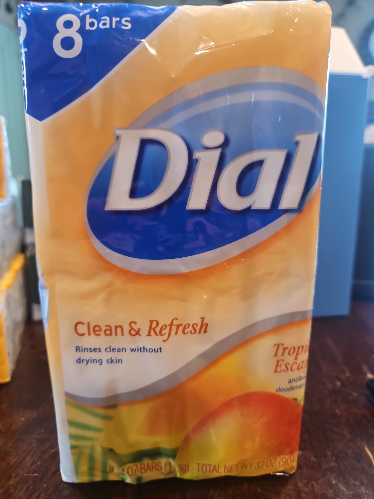 Dial TROPICAL ESCAPE Antibacterial Deodorant Bar Soap 4 oz Discontinued 8 Pack