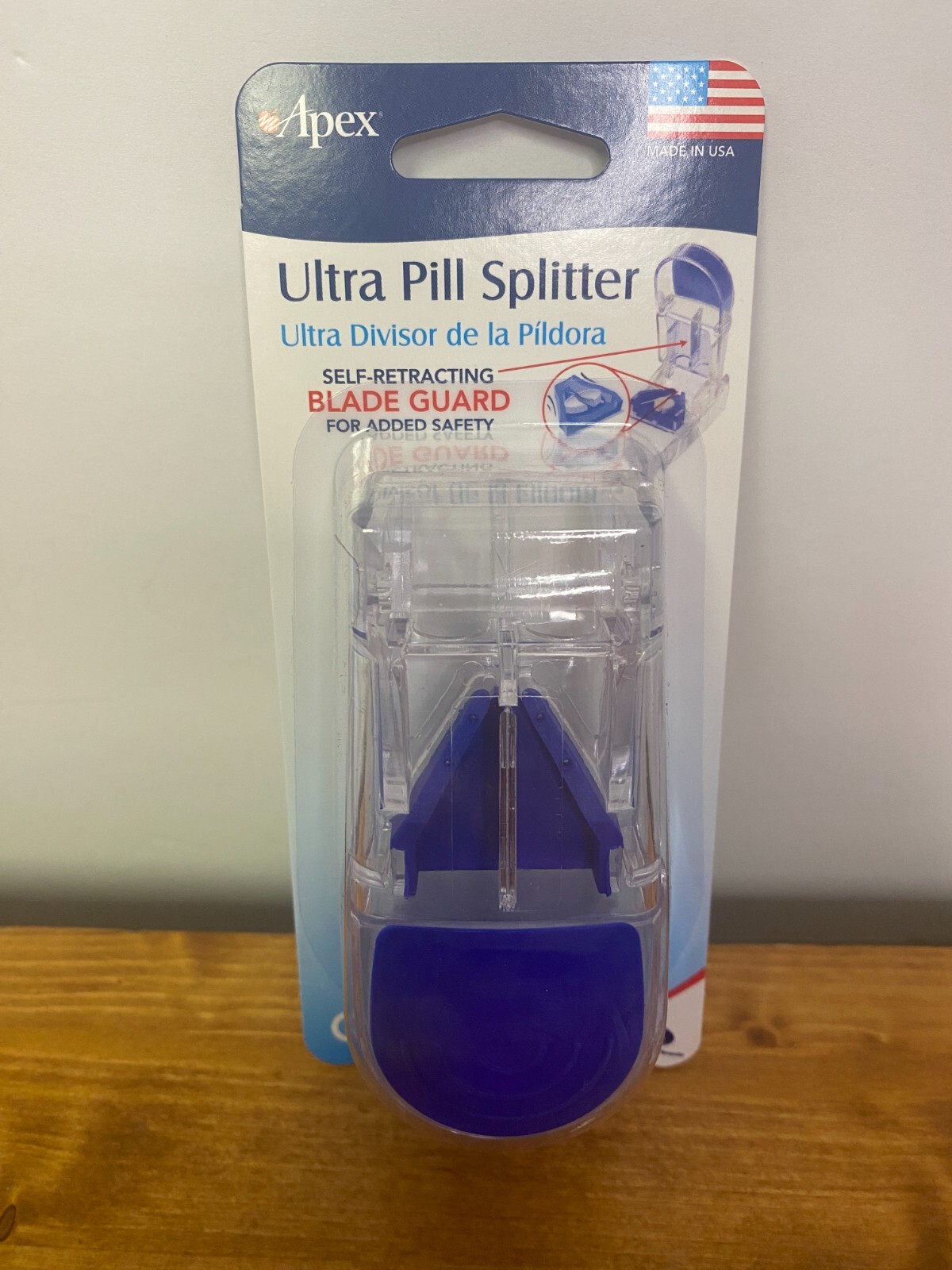Apex Ultra Pill Cutter – Pill Splitter Self-Retracting Blade Guard – Lot of 4