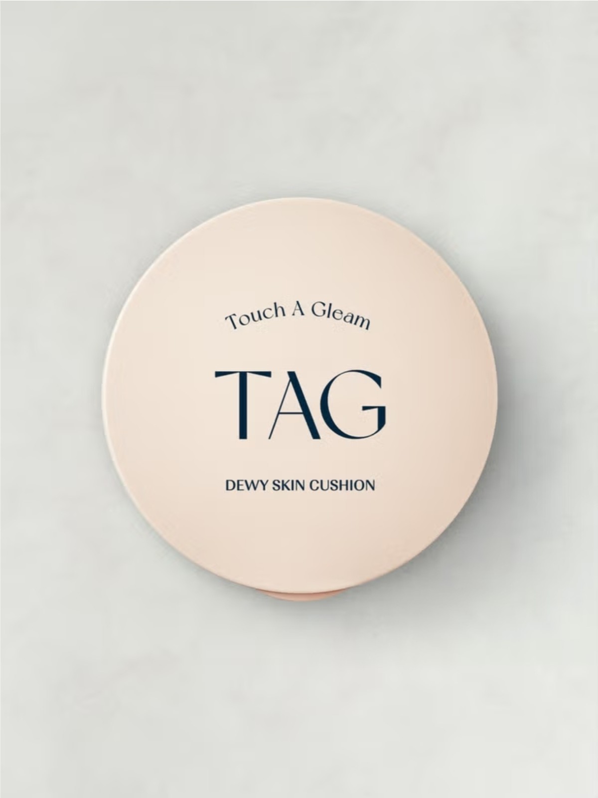 K-Beauty DAISO TAG Dewy Skin Cushion 15g — 01 Pale Light | Glass-Skin Glow