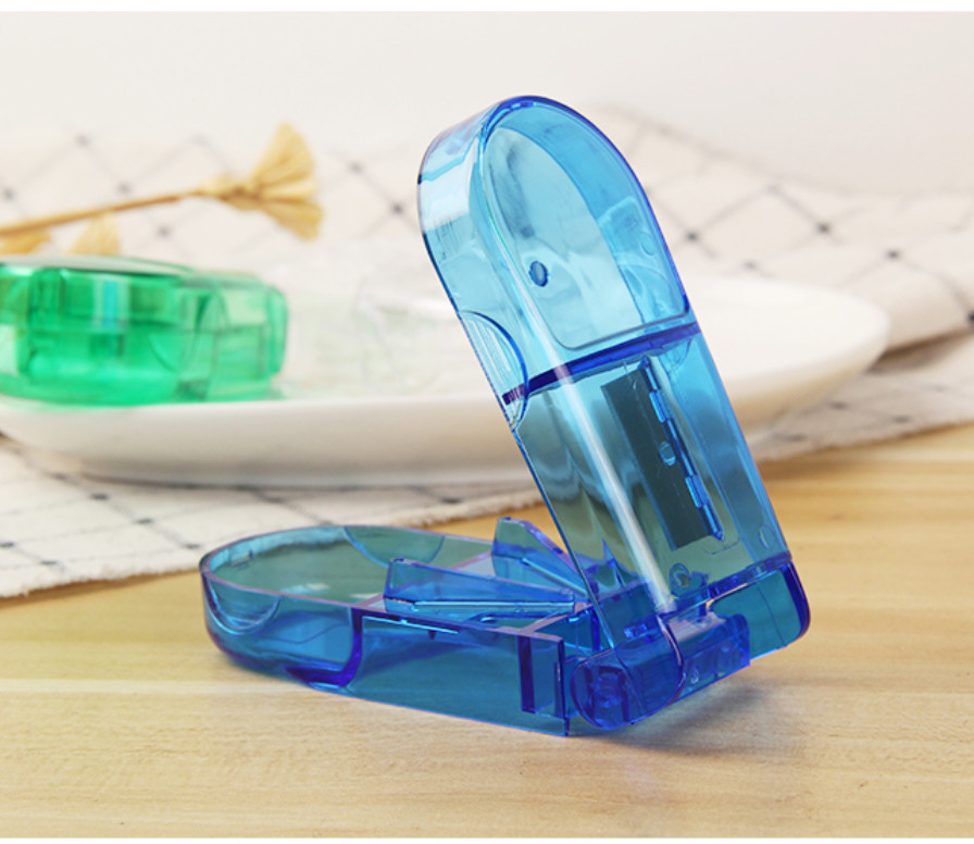 3 Pack Pill Cutter For Small Pills Tablet Storage Splitter Case with Blade Guard