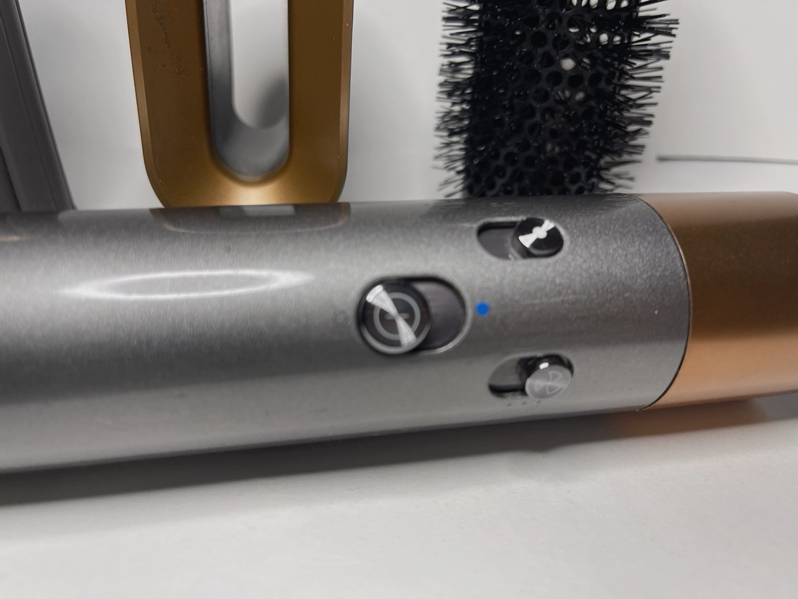Dyson Airwrap Multistyler Nickel/Copper 3 Attachments dust bag Great condition