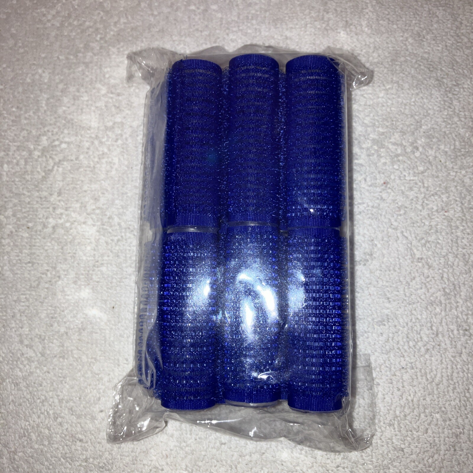 Hair Rollers, 4 Extra Large 1 1/8 in, 12 Small 3/4 in