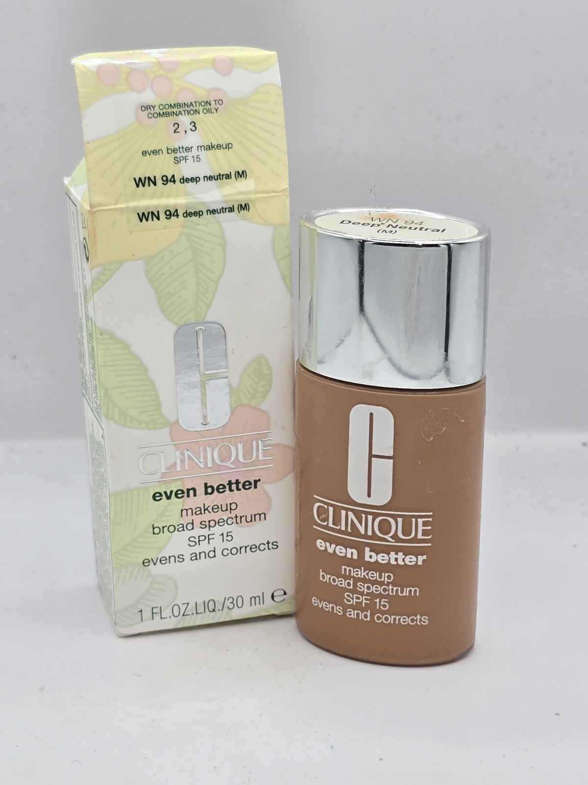 CLINIQUE EVEN BETTER MAKEUP BEFORE 18 (M-N) NOW WN 94 DEEP NEUTRAL (M) 1 OZ BOX
