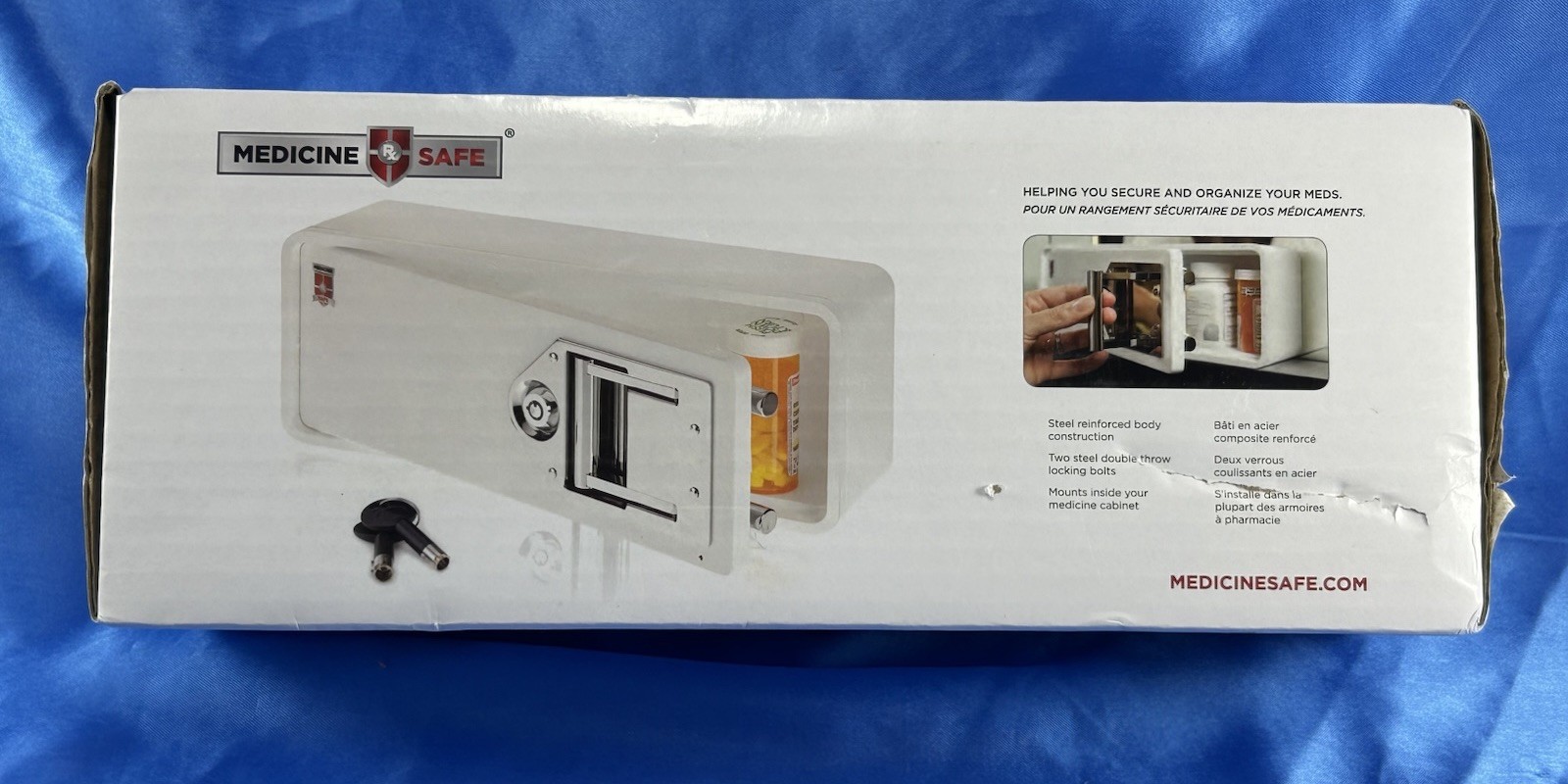 MEDICINE SAFE NEW IN BOX NICE!!