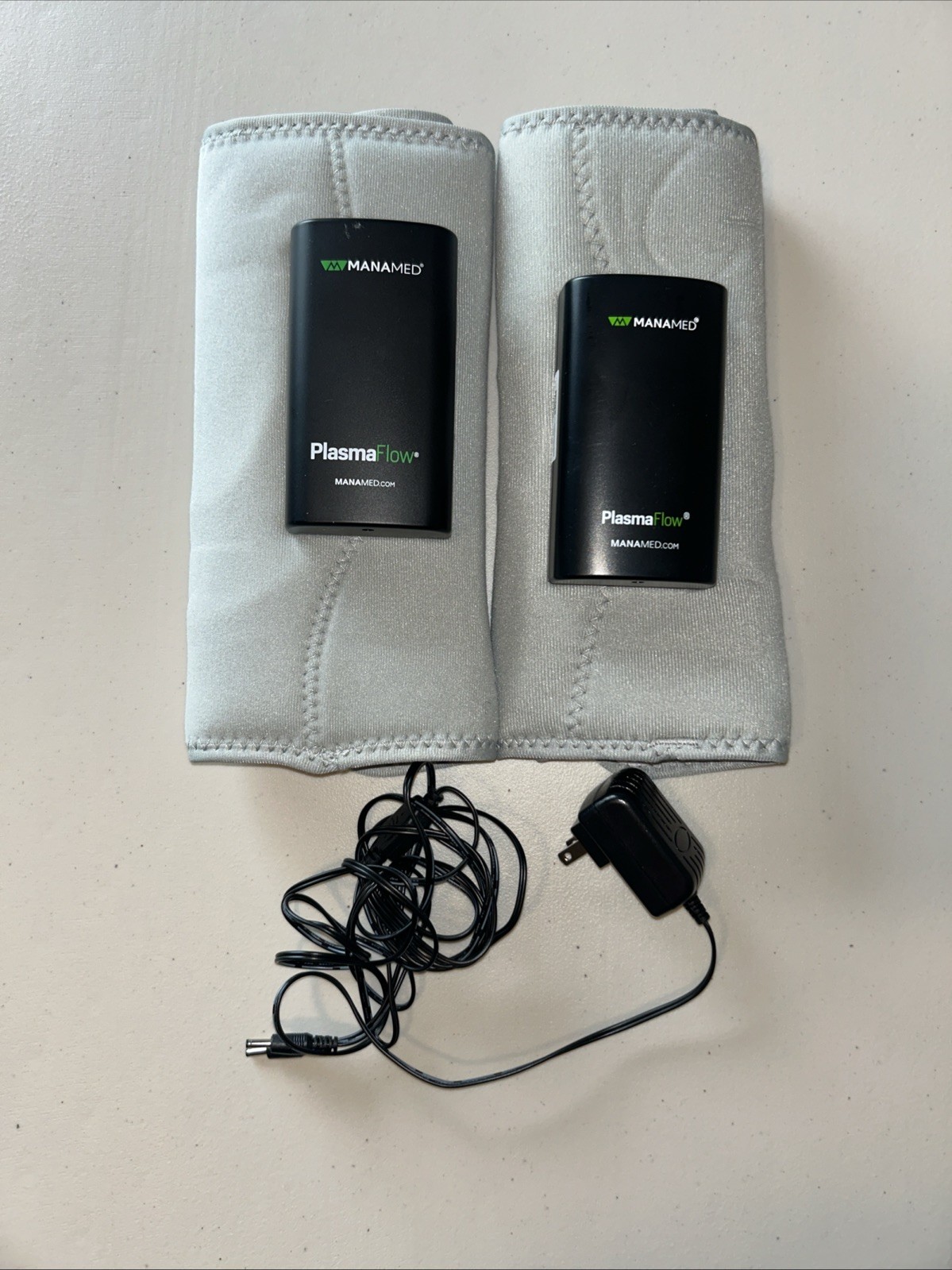 PlasmaFlow Limb Compression Device w/Rechargeable Battery *EXCELLENT CONDITION !