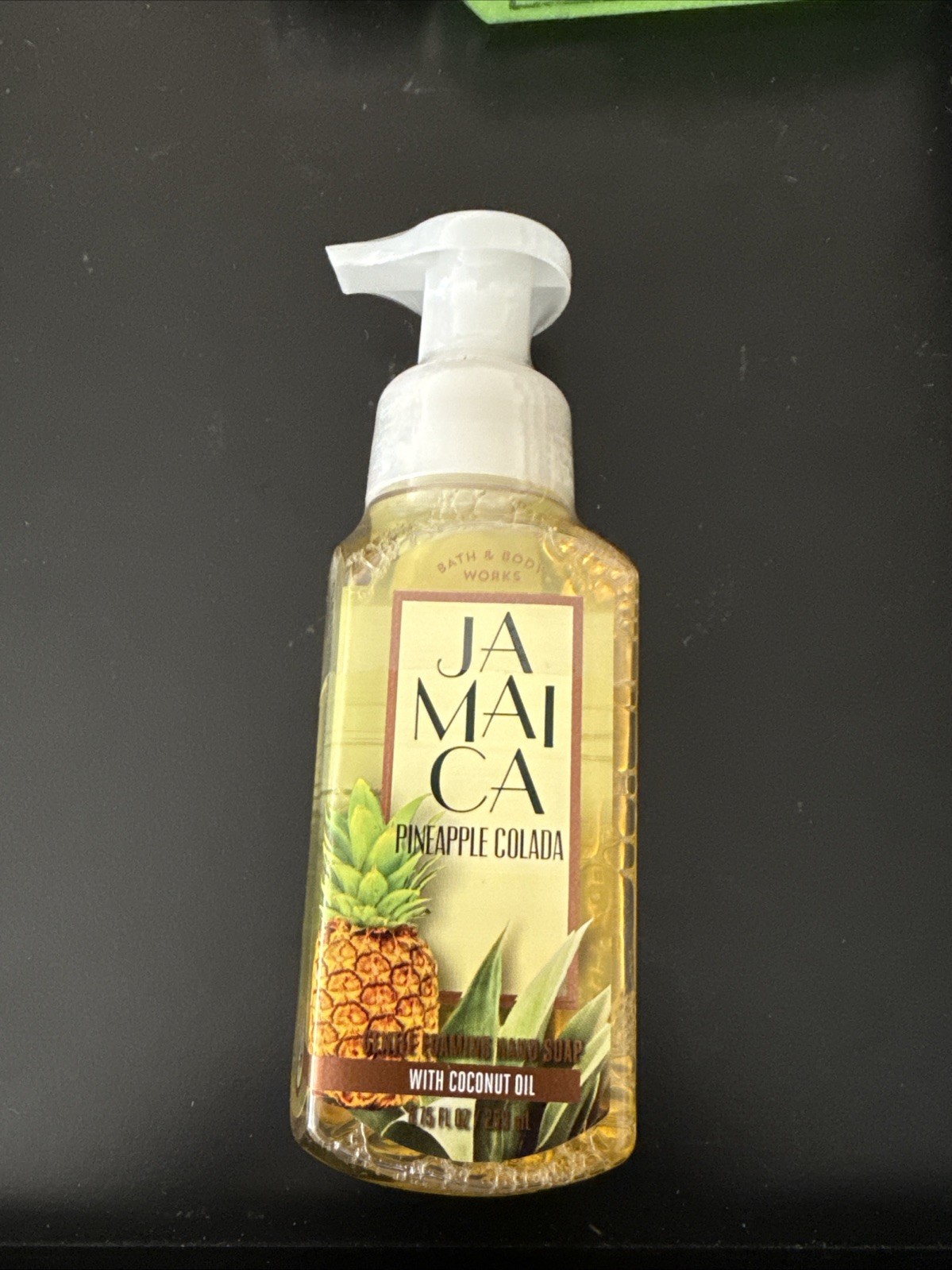 Bath & Body Works Foaming Hand Soap Jamaica Pineapple Colada 8.75 oz.