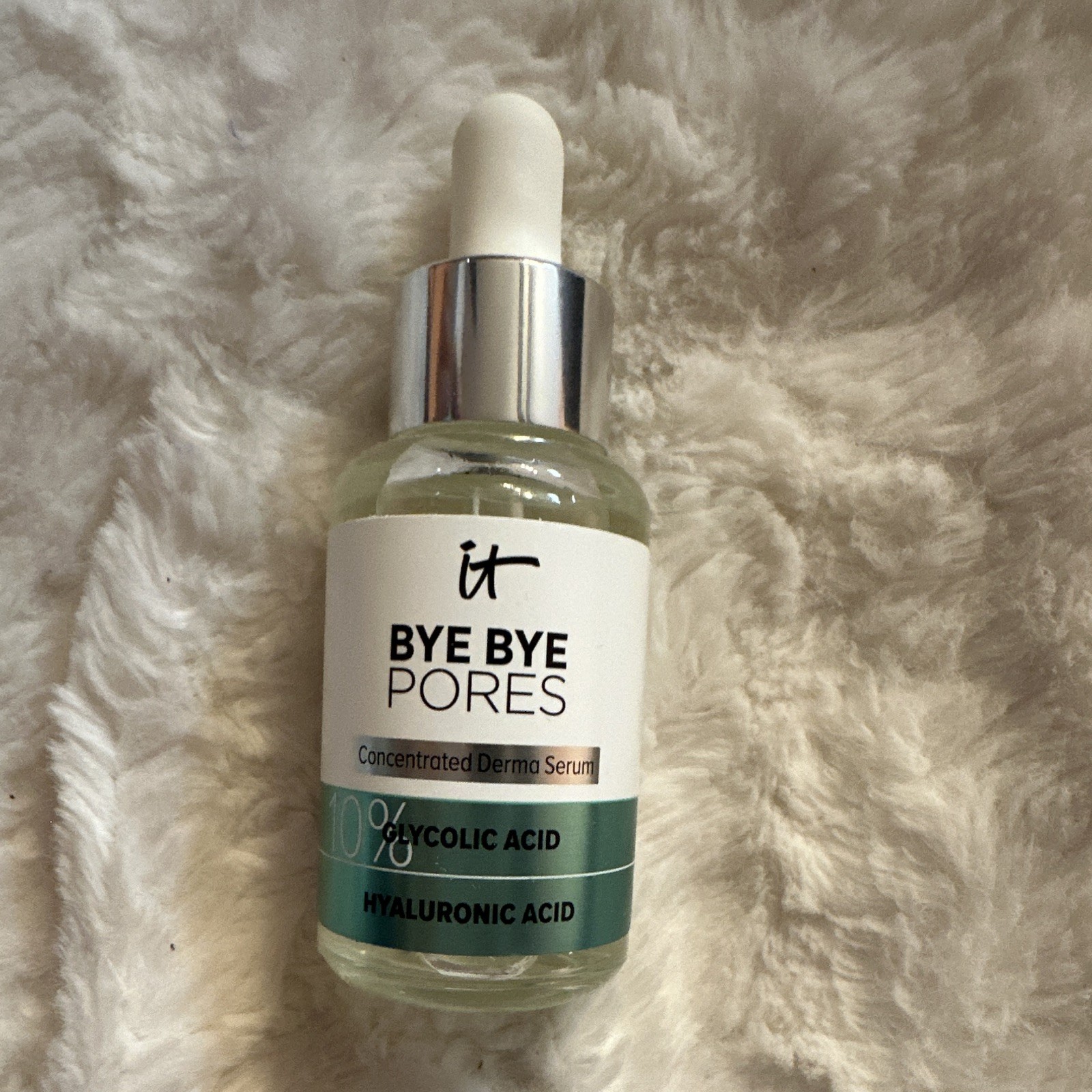 IT Cosmetics Bye Bye Pores Derma Serum 1.0 fl oz Glycolic + Hyaluronic