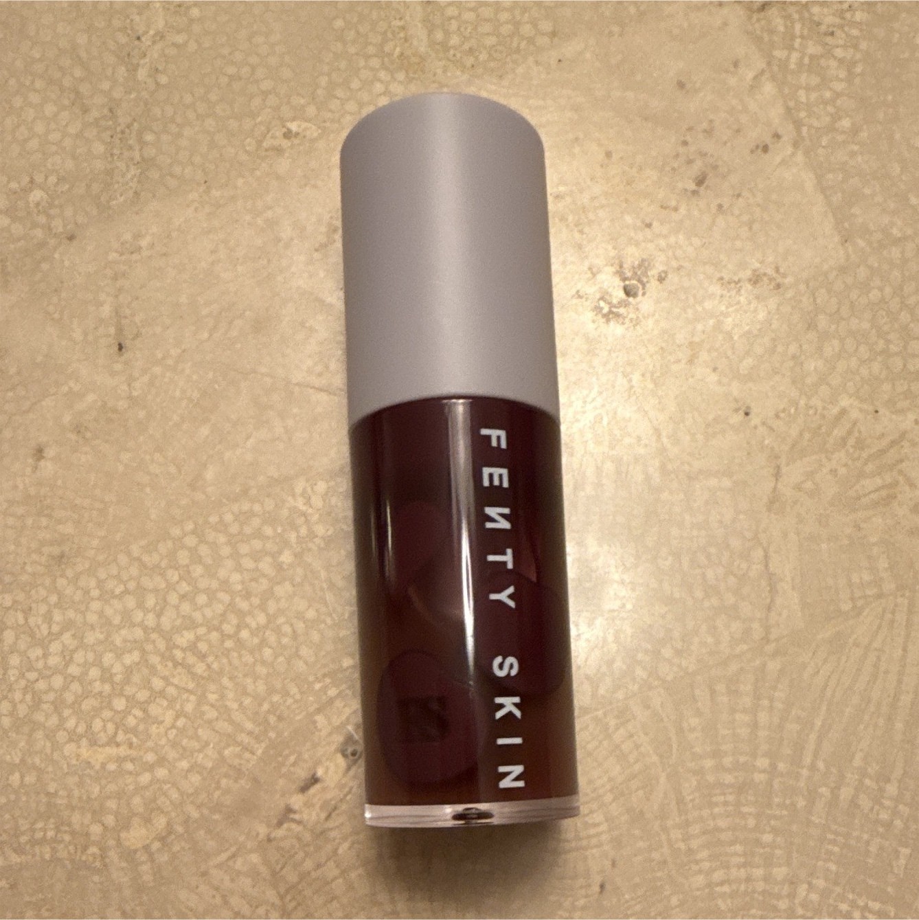 Fenty Skin Fenty Treatz Hydrating + Strengthening Lip Oil Black Cherry 0.19oz