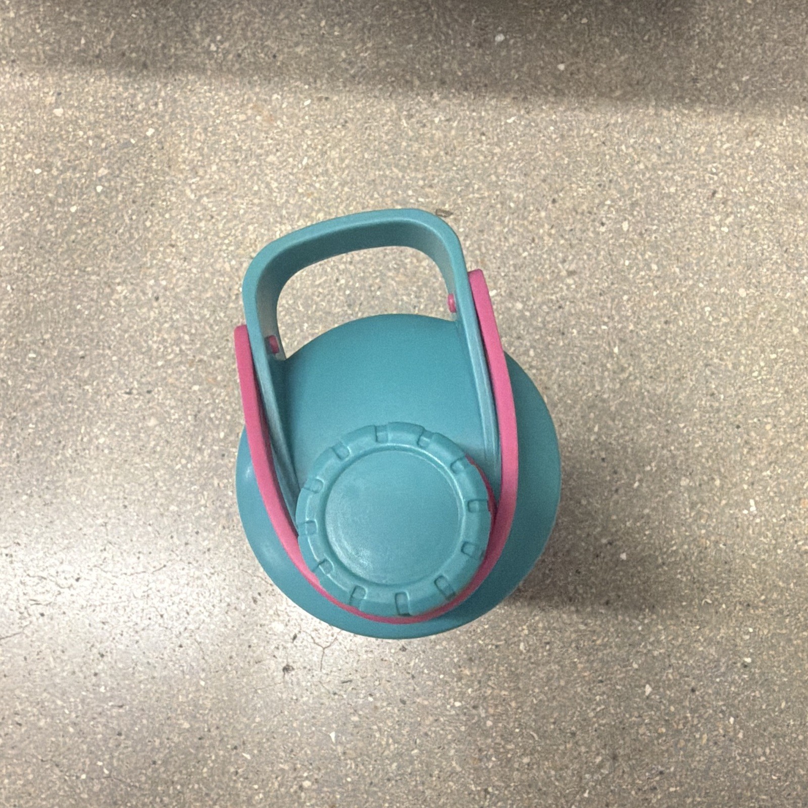 24 oz Reusable Plastic Water Bottle Blue & Pink Gradient Screw-on Lid