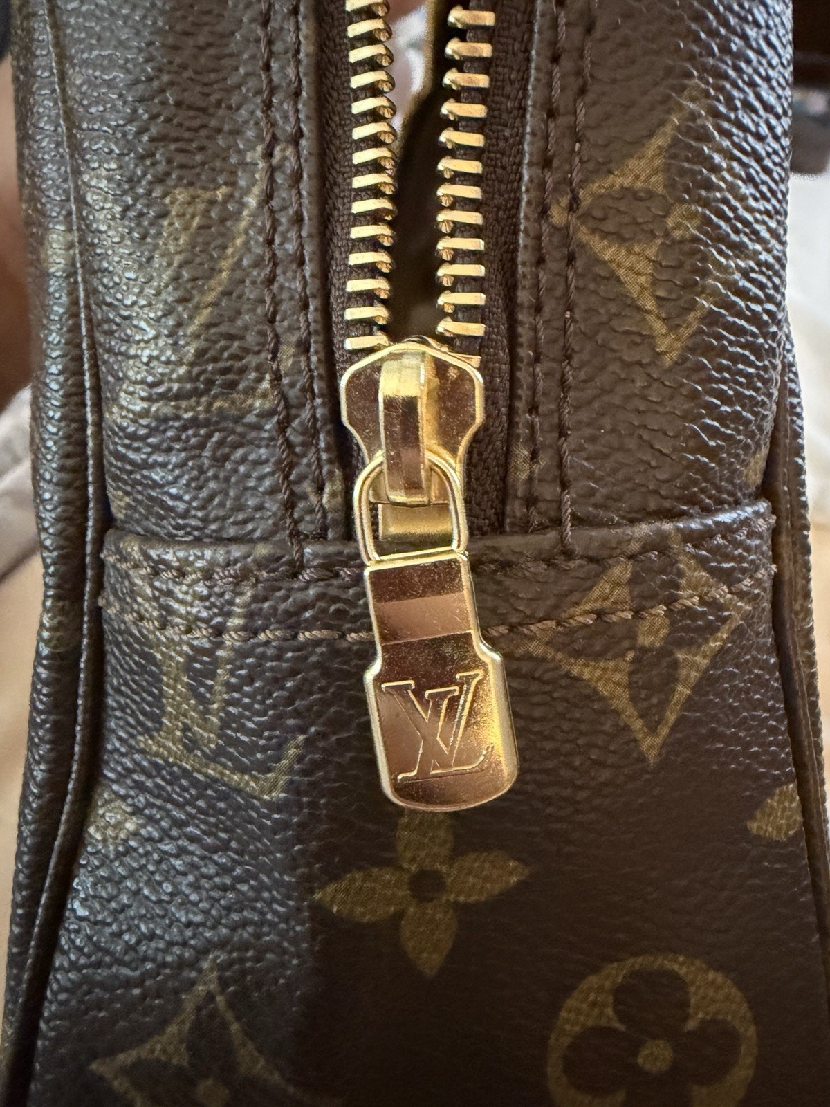 Louis Vuitton Trousse 28 Monogram Leather Brown Makeup Bag Zipper 11 in