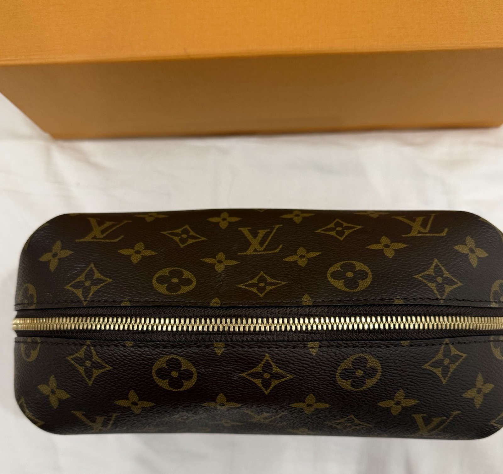 Louis Vuitton Monogram Cosmetic Pouch GM (Brand New Never Used)