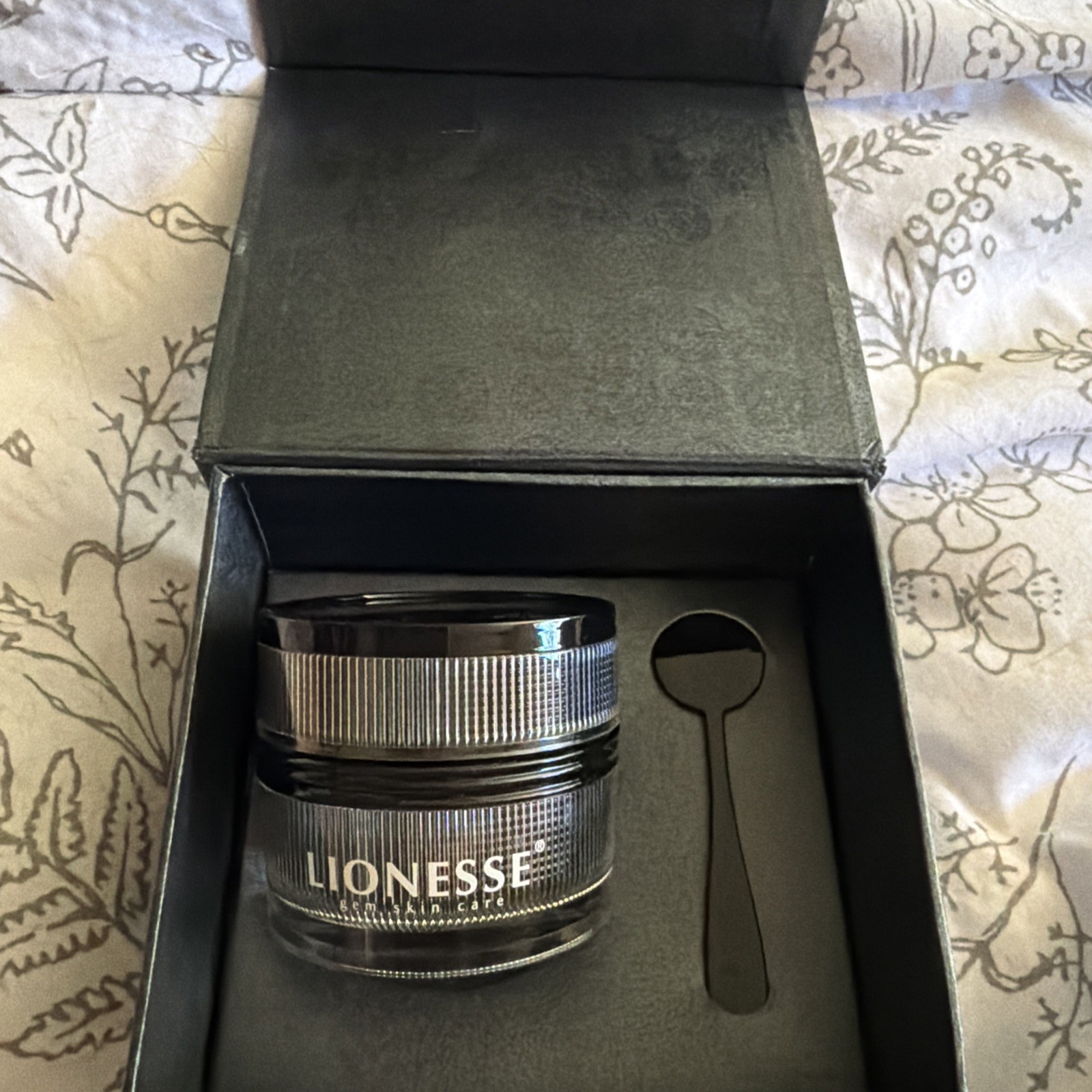 Lionesse Gem Skin Care Black Onyx Mask 60g 2.1oz Anti-Aging Luxury Facial NEW