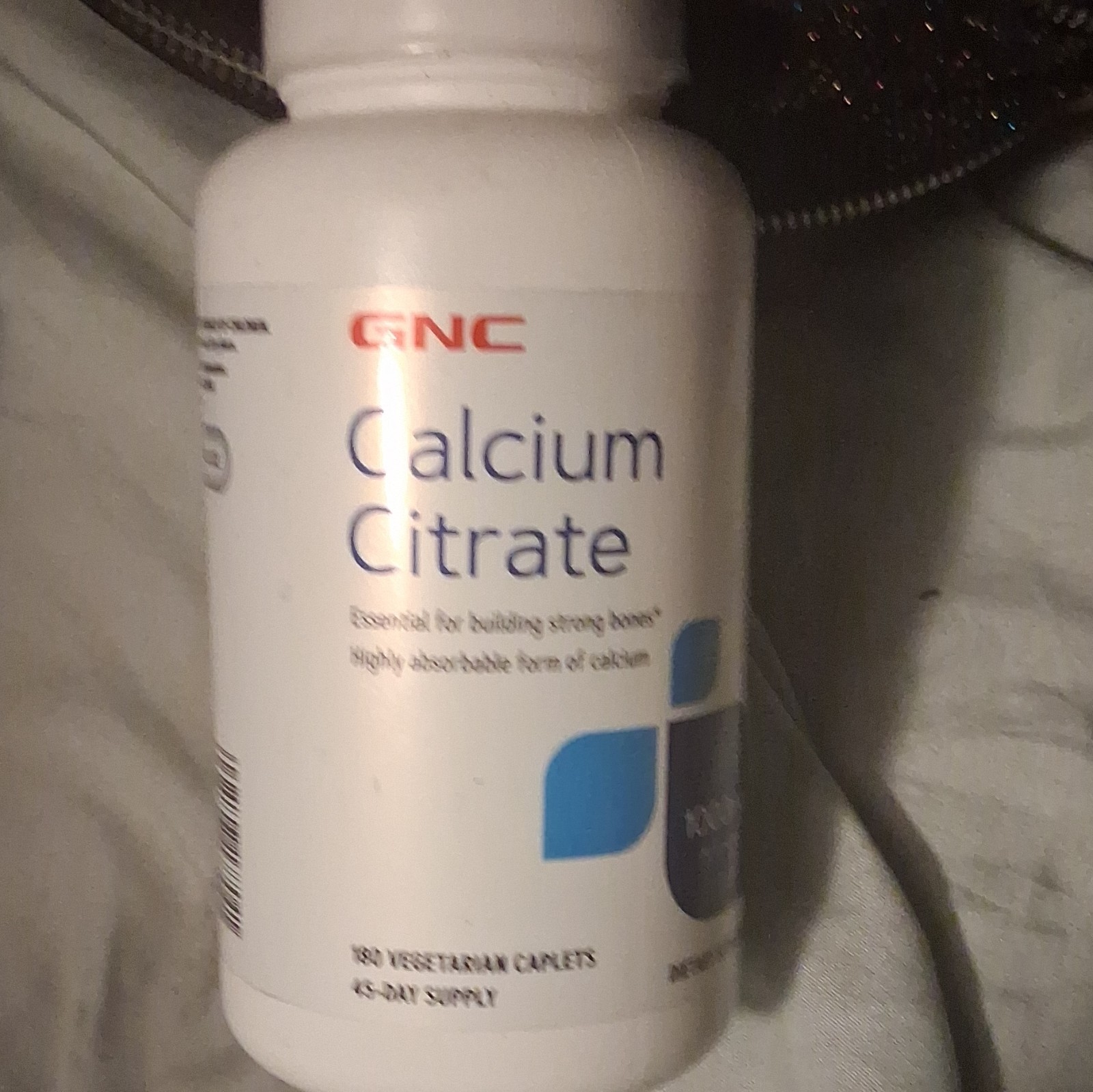 GNC Calcium Citrate 600 mg Bone Health Mineral – 180 Vegetarian Caplets